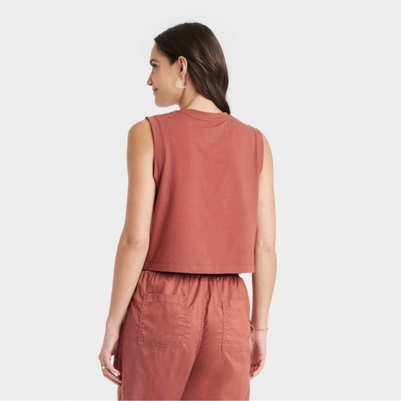 SOLD -  Muscle Tank Top - Picture 2 of 3